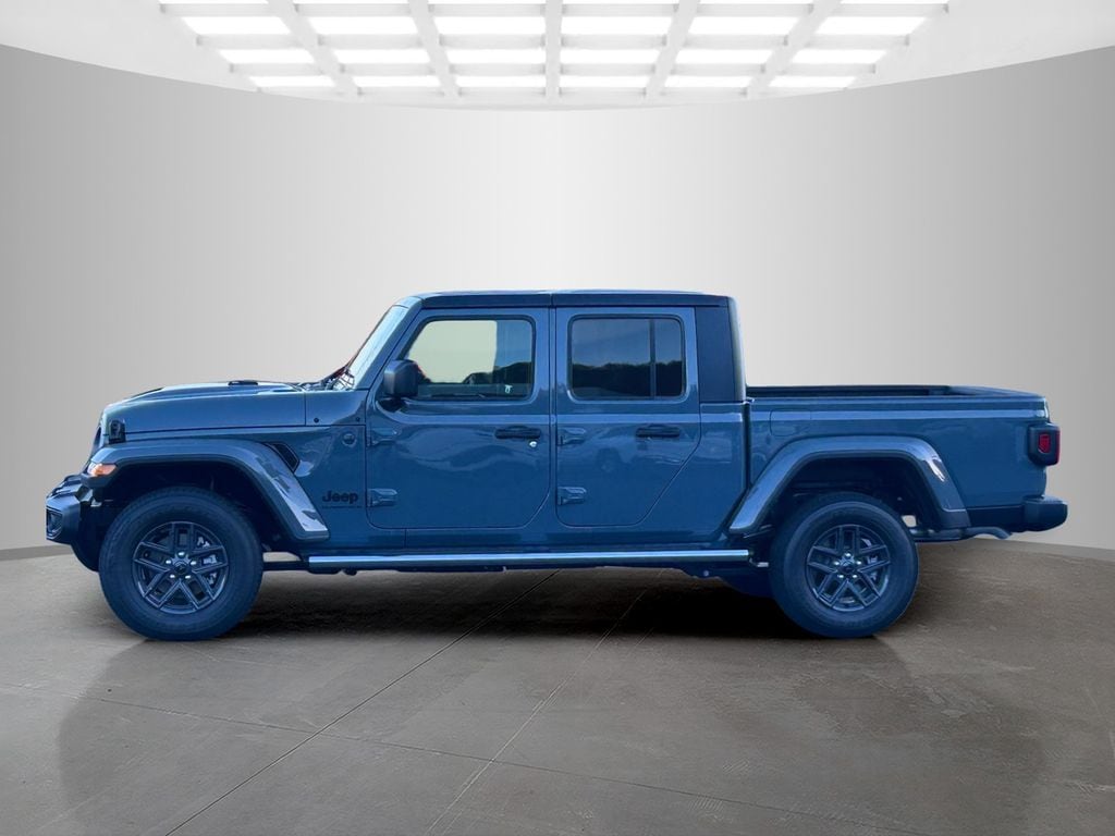 New 2025 Jeep Gladiator SPORT S 4X4 Pickup