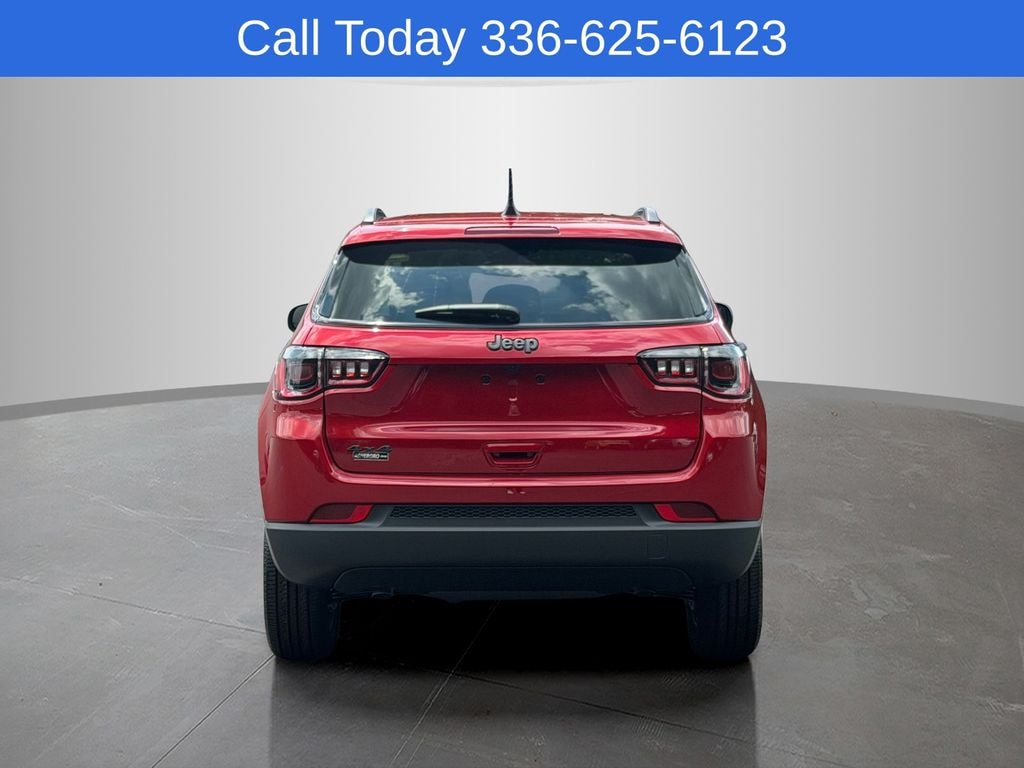 New 2026 Jeep Compass LATITUDE ALTITUDE 4X4 Sport Utility