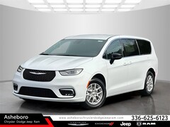 2025 Chrysler Pacifica SELECT Passenger Van