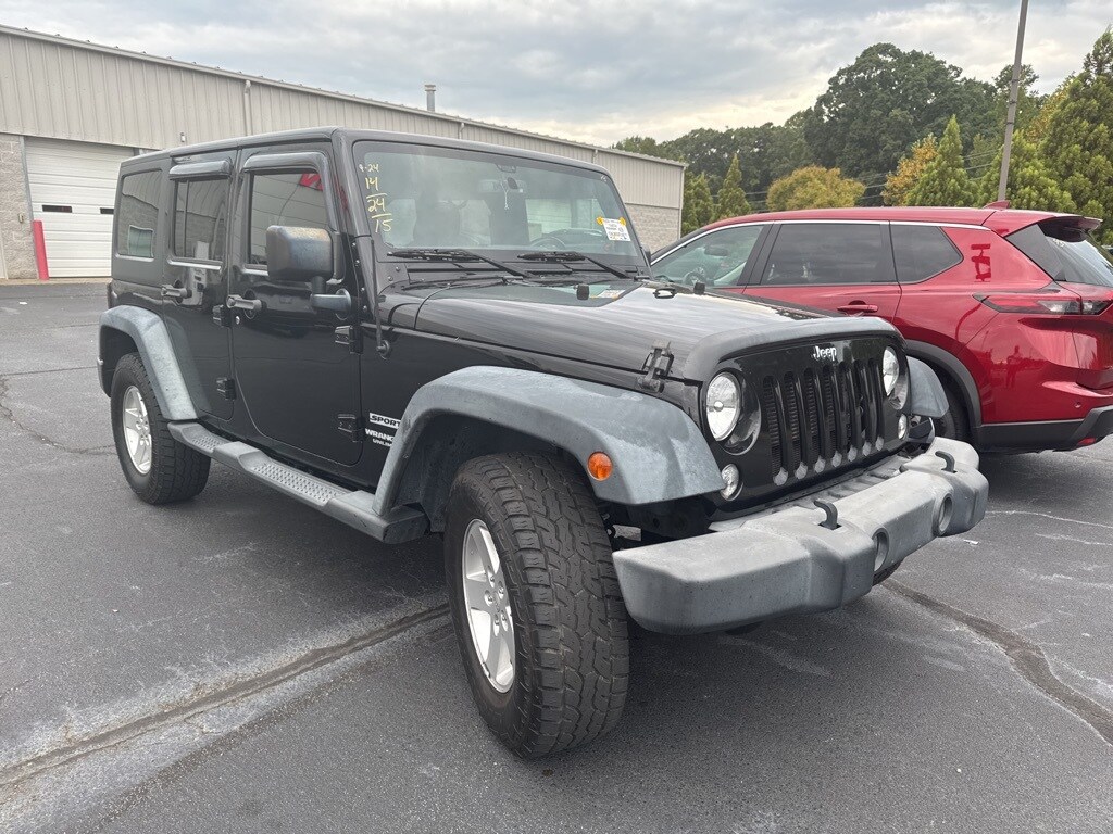 2015 Jeep Wrangler Unlimited Sport photo 2