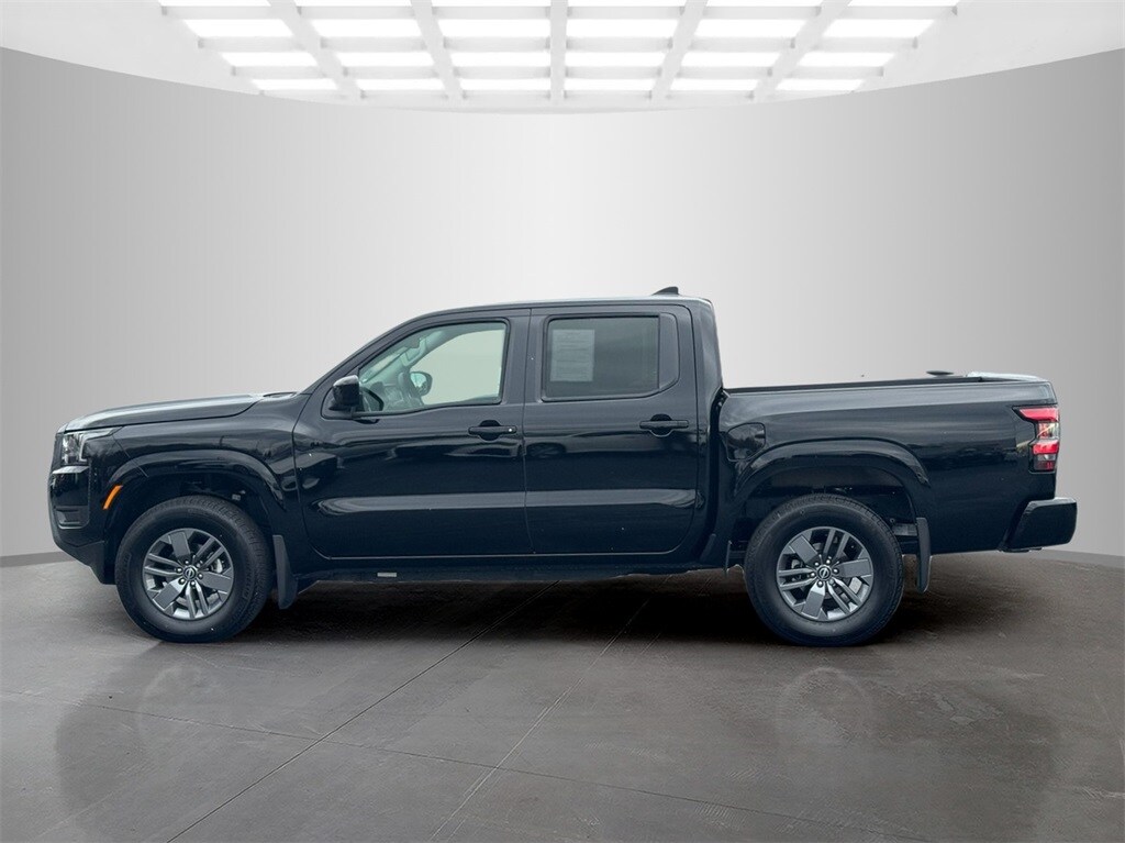 Used 2025 Nissan Frontier SV Truck Crew Cab