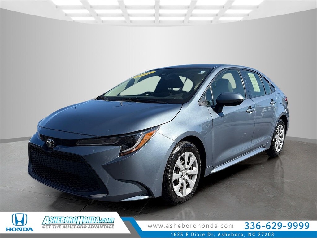 Used 2022 Toyota Corolla LE Sedan
