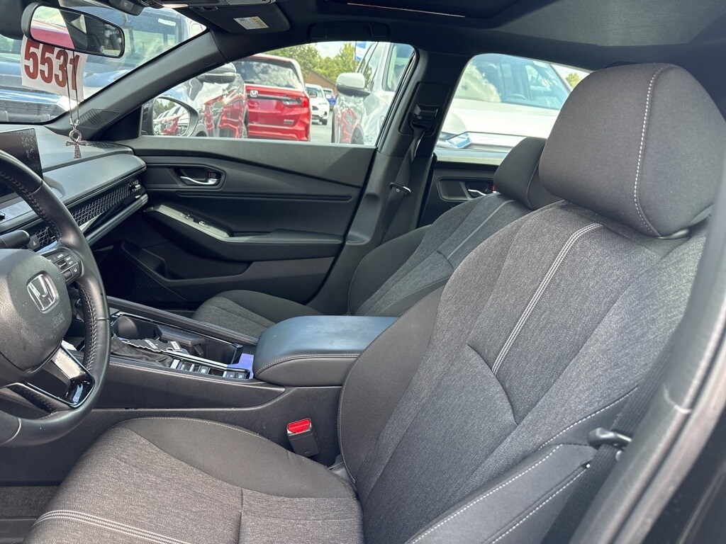 2023 Honda Accord Hybrid Sport photo 3
