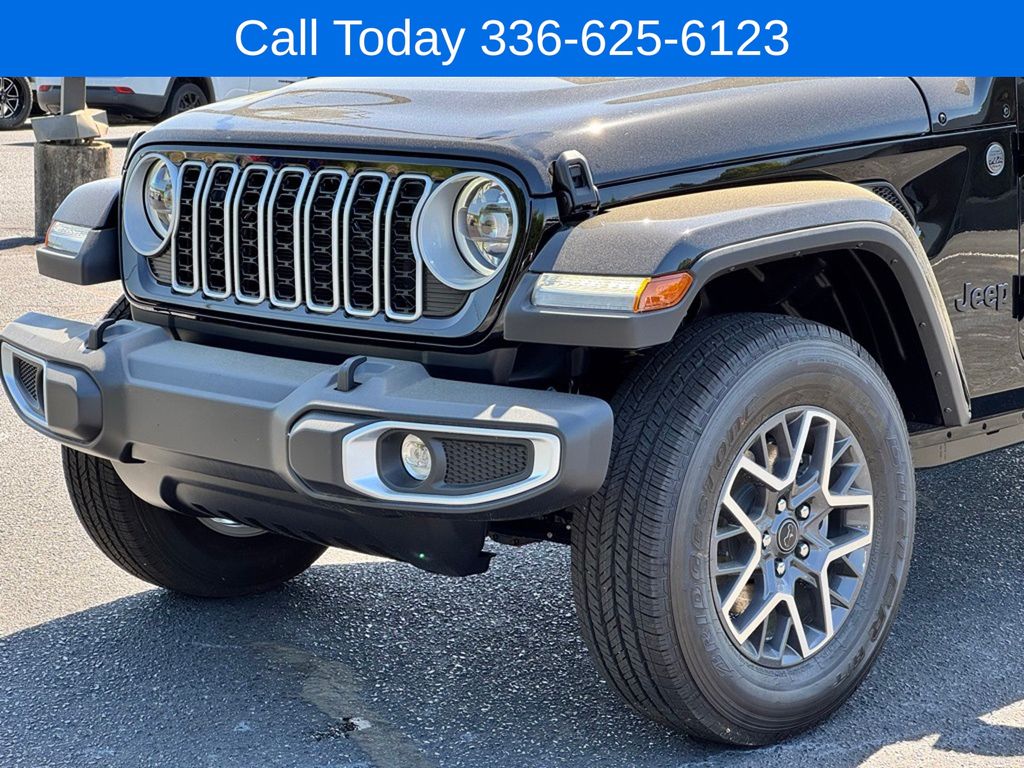 2025 Jeep Wrangler 4-Door Sahara - Photo 26