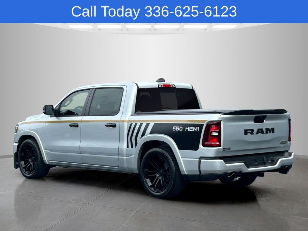 New 2026 Ram 1500 BIG HORN CREW CAB 4X4 5'7 BOX Pickup