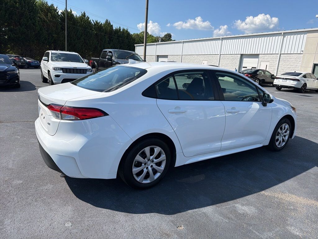 Used 2025 Toyota Corolla LE Sedan