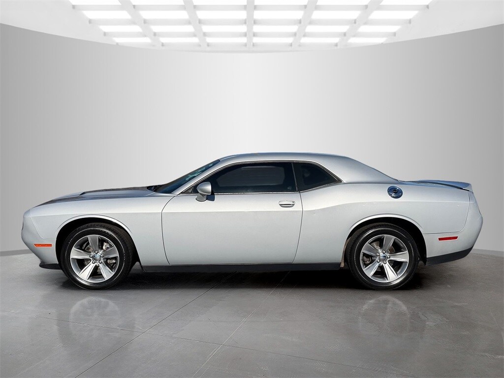 Used 2020 Dodge Challenger SXT Coupe
