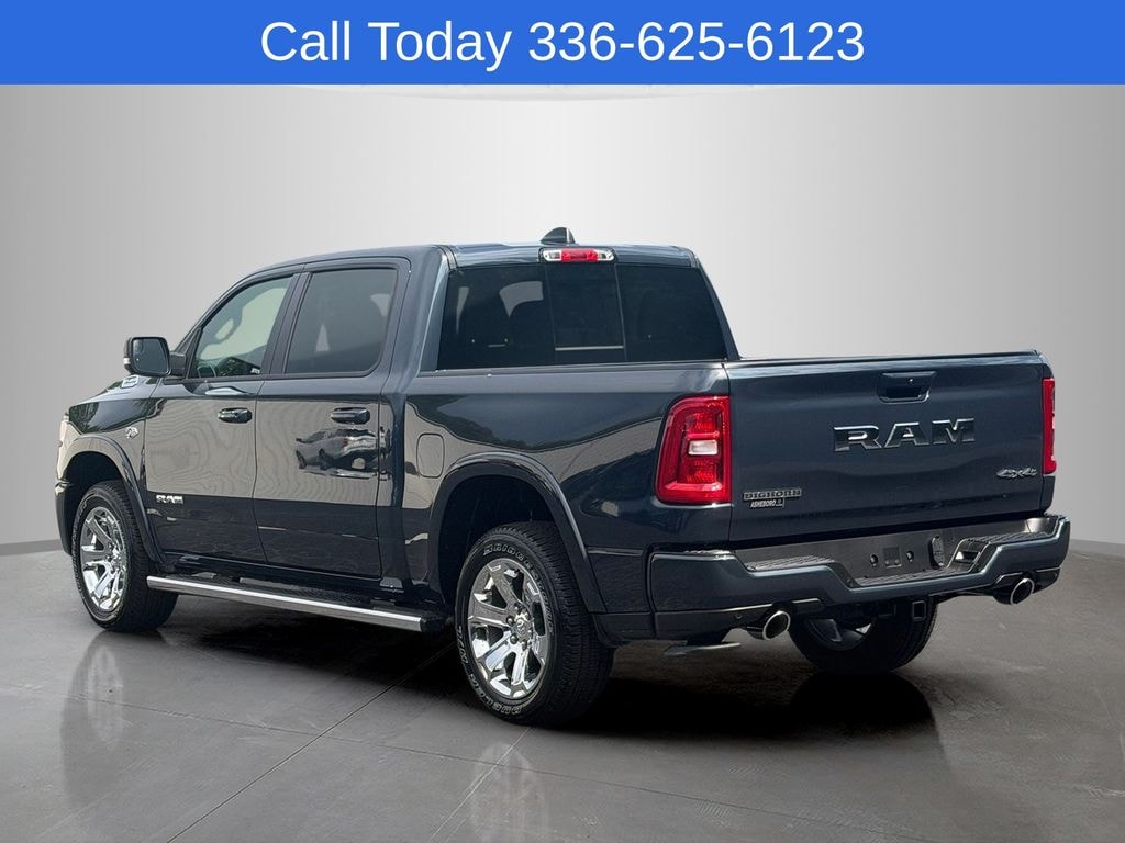 New 2026 Ram 1500 BIG HORN CREW CAB 4X4 5'7 BOX Pickup