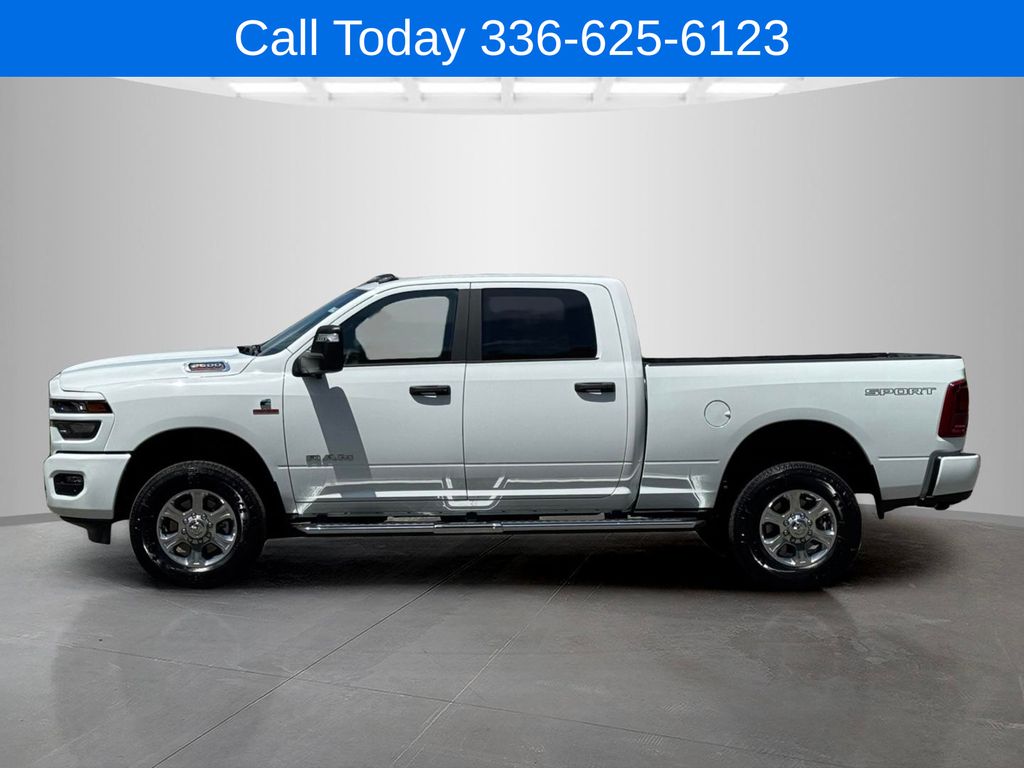 2025 RAM 2500 Big Horn - Photo 3
