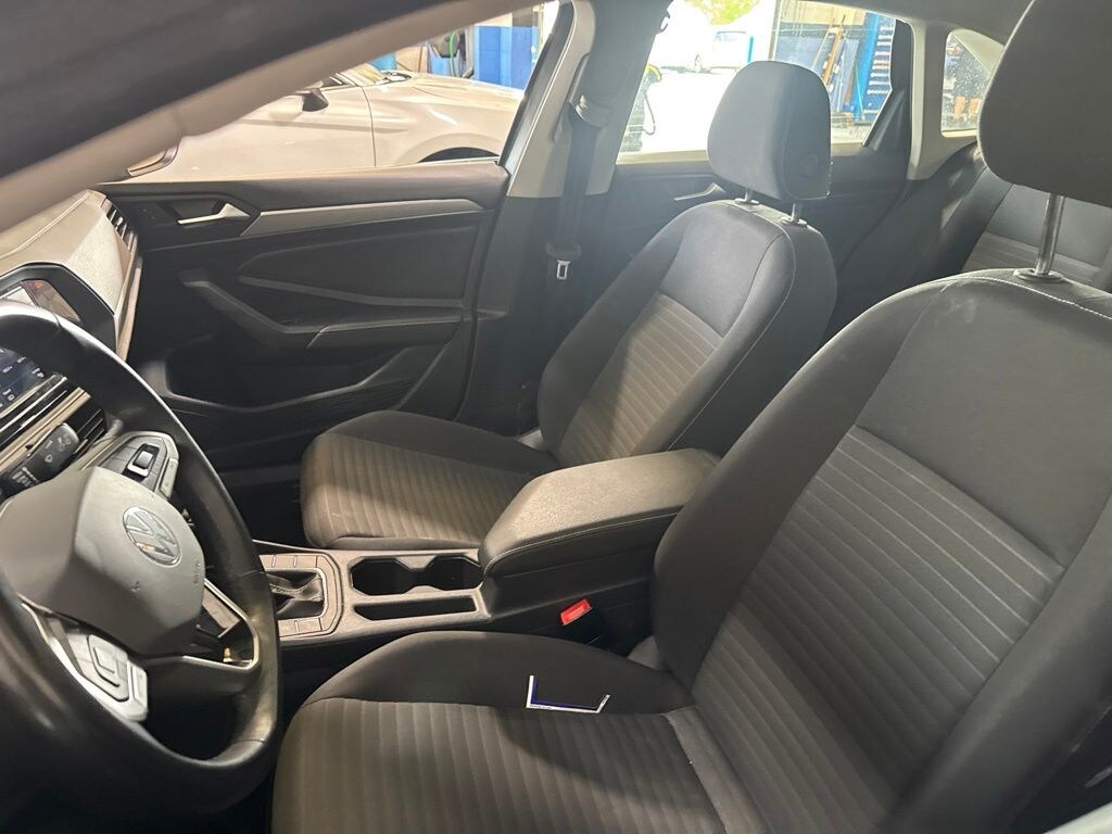 Used 2024 Volkswagen Jetta 1.5T S Sedan