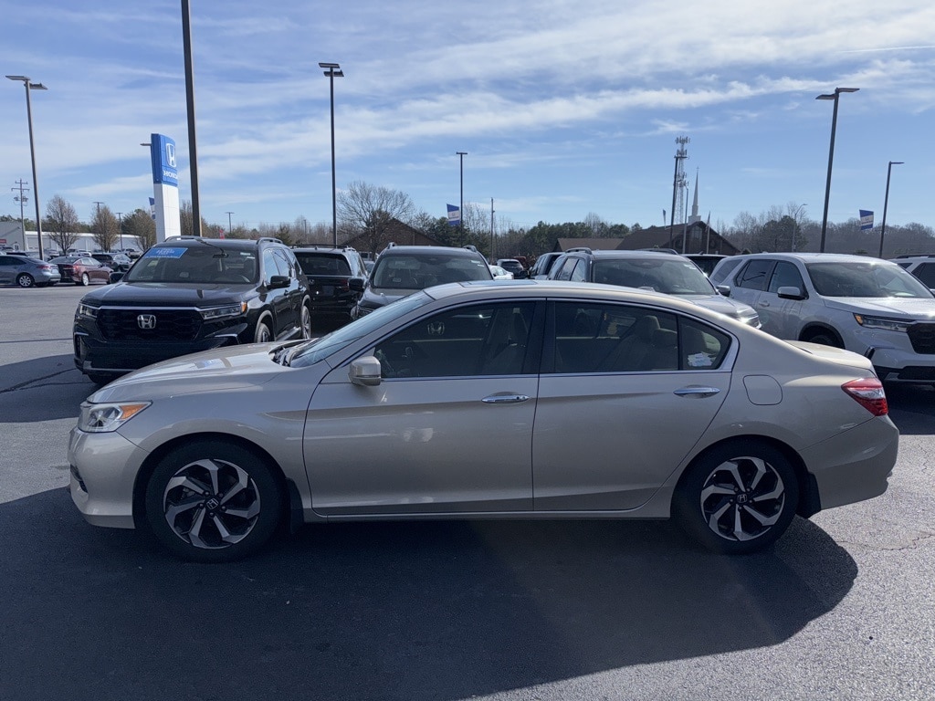Used 2017 Honda Accord EX-L Sedan