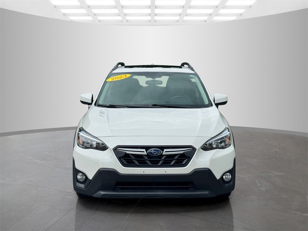 2023 Subaru Crosstrek Premium photo 2