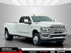 2026 Ram 3500 LIMITED CREW CAB 4X4 8' BOX Pickup
