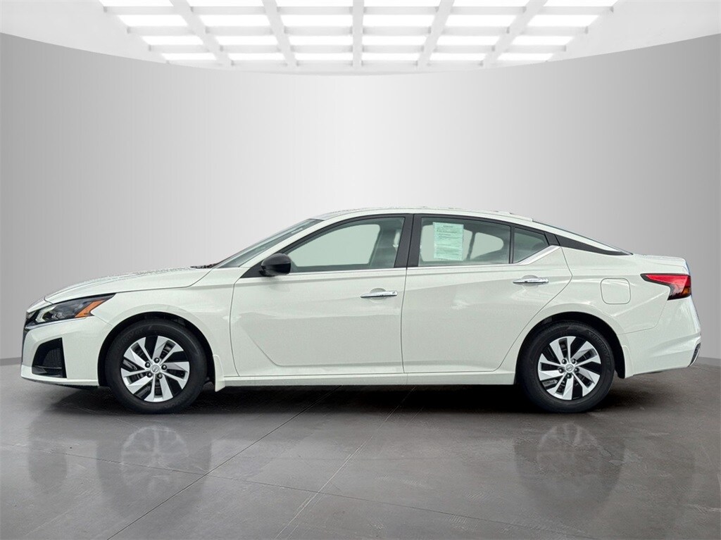 Used 2025 Nissan Altima S Sedan