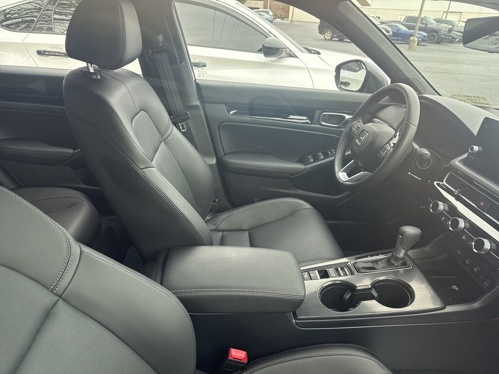 Used 2025 Honda Civic Hybrid Sport Touring Hatchback