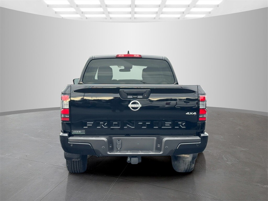 Used 2025 Nissan Frontier SV Truck Crew Cab