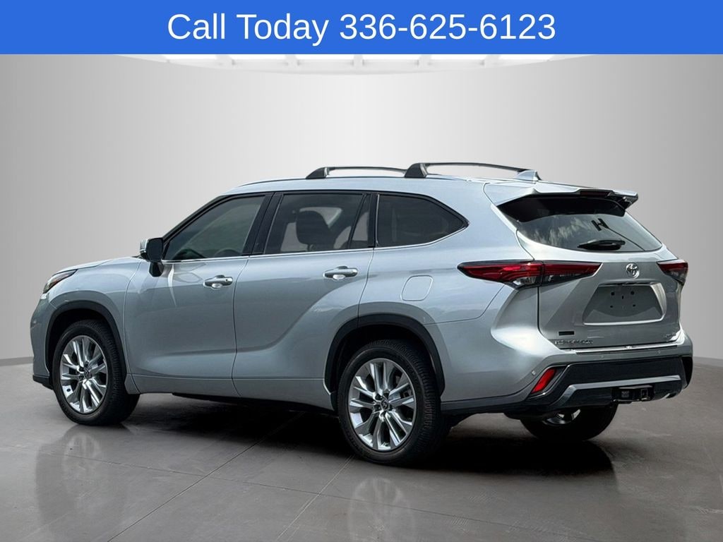 Used 2021 Toyota Highlander Limited SUV