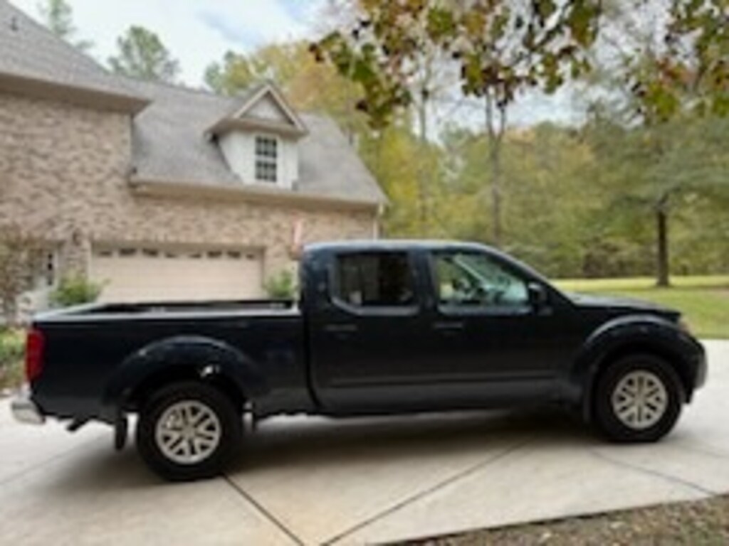 Used 2019 Nissan Frontier SV Truck Crew Cab