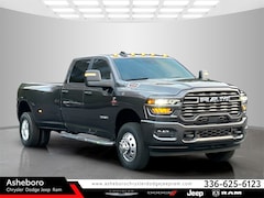 2026 Ram 3500 BIG HORN CREW CAB 4X4 8' BOX Pickup