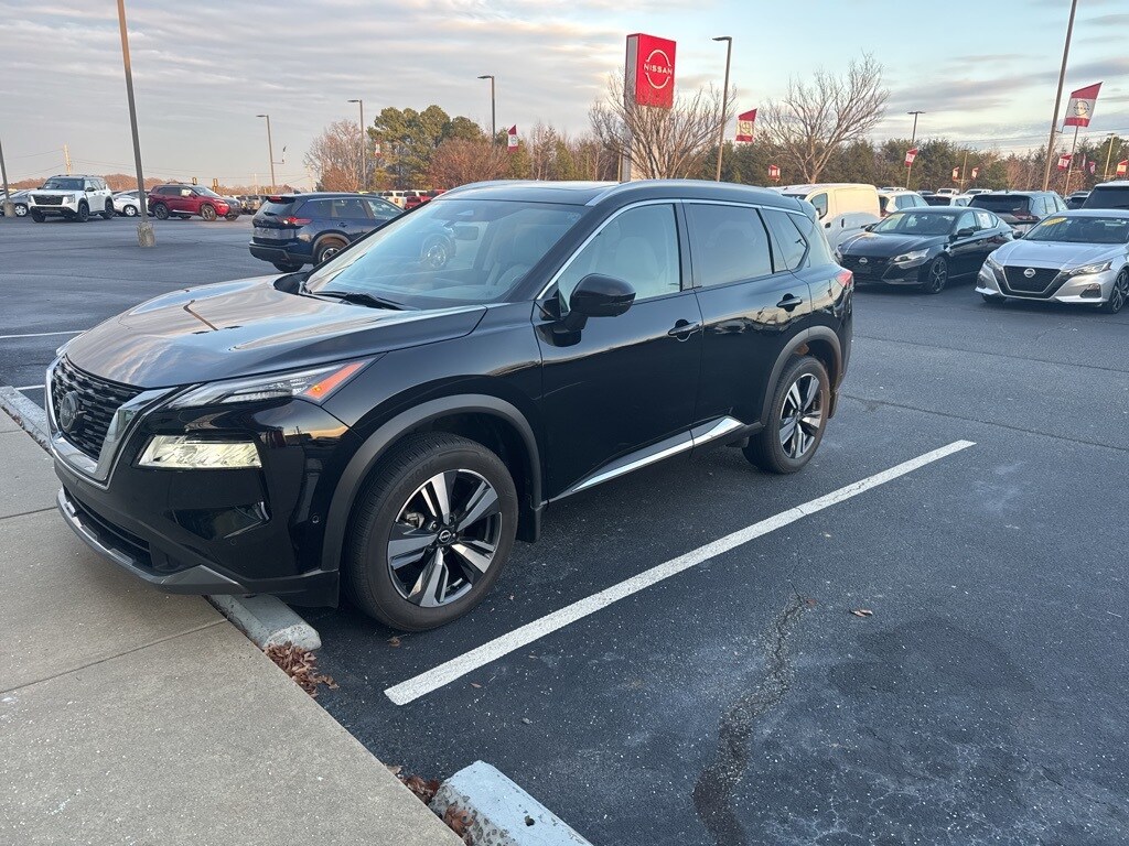 Used 2023 Nissan Rogue SL SUV