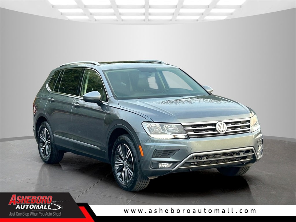 2019 Volkswagen Tiguan SEL's photo