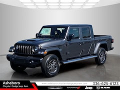 2025 Jeep Gladiator SPORT S 4X4 Pickup