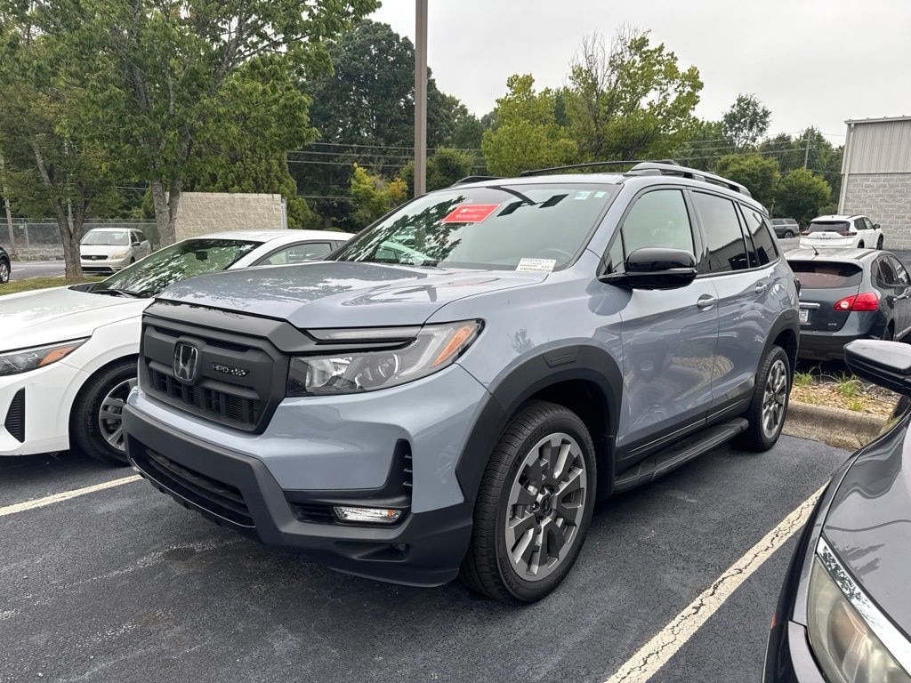 Used 2025 Honda Passport Black Edition SUV