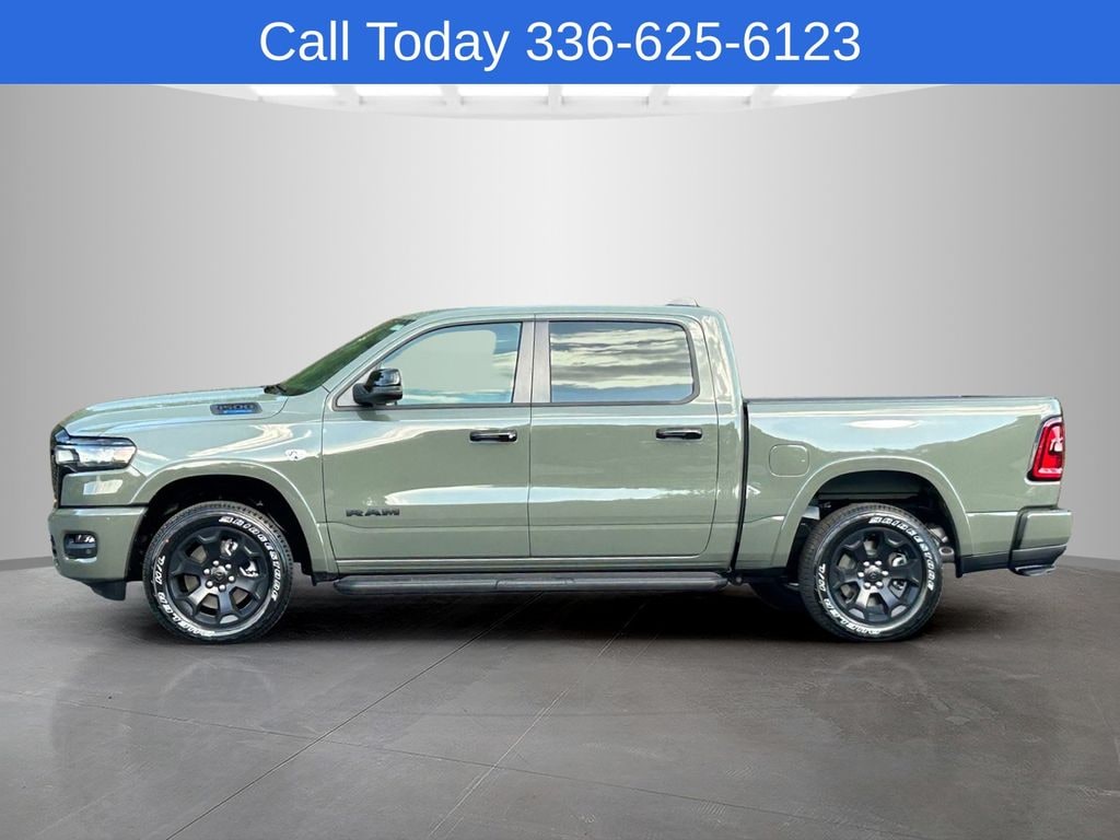 New 2026 Ram 1500 BIG HORN CREW CAB 4X4 5'7 BOX Pickup
