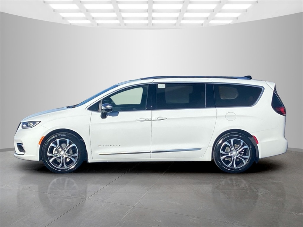 New 2026 Chrysler Pacifica PINNACLE Passenger Van