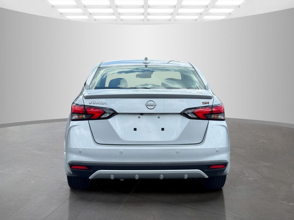 Used 2024 Nissan Versa 1.6 SR Sedan