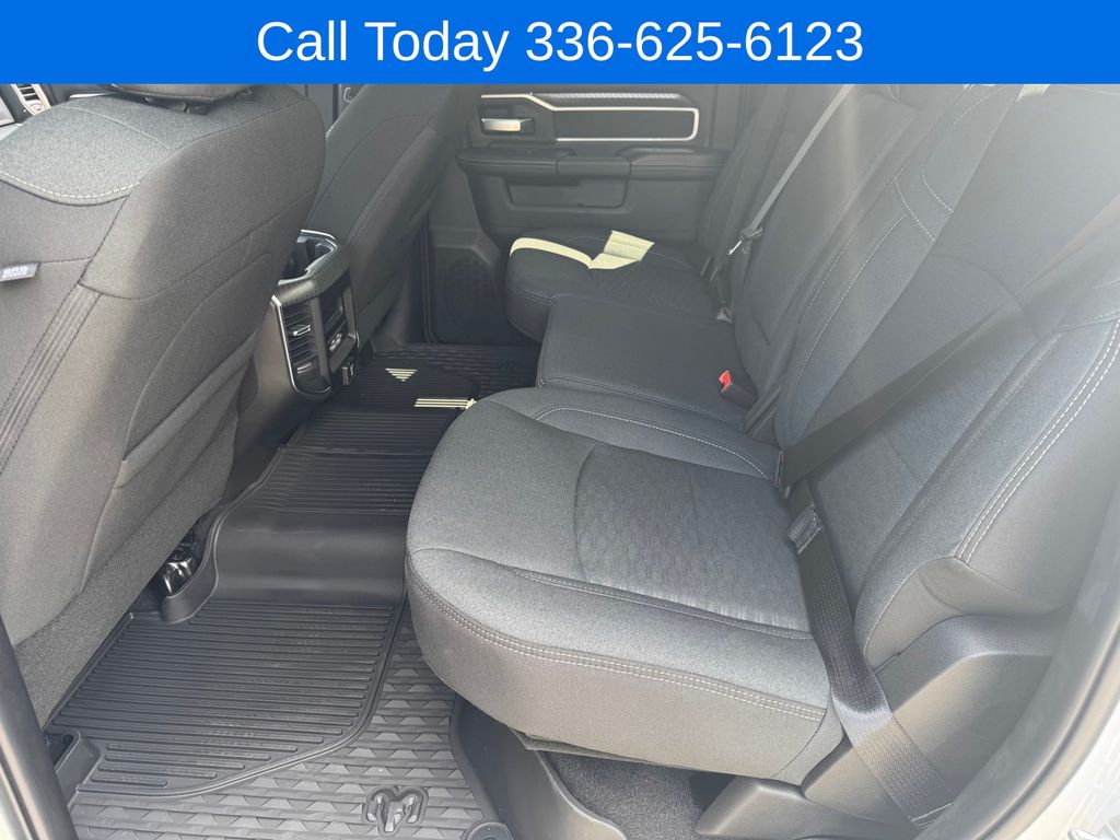2025 RAM 2500 Big Horn - Photo 15
