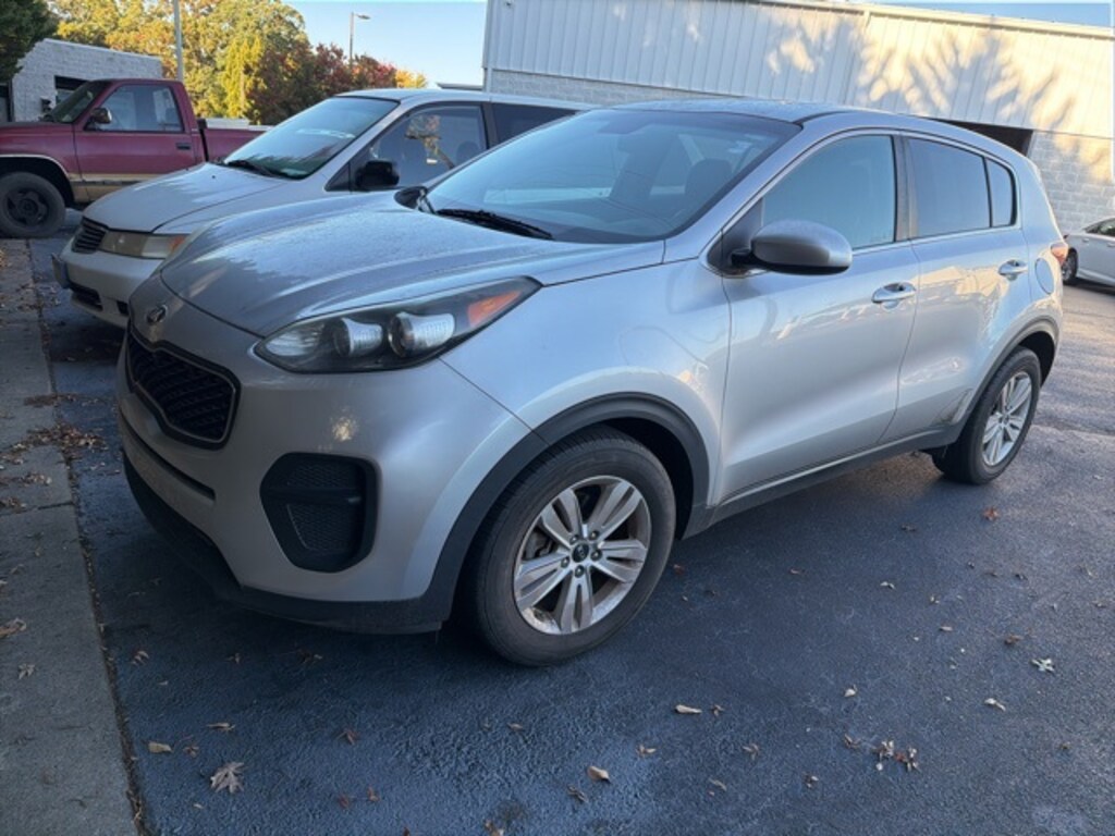 Used 2018 Kia Sportage LX SUV