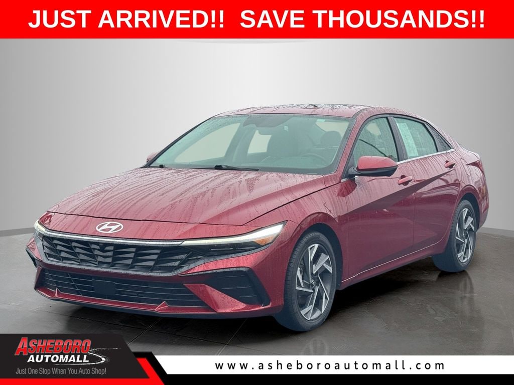 Used 2024 Hyundai Elantra Limited Sedan