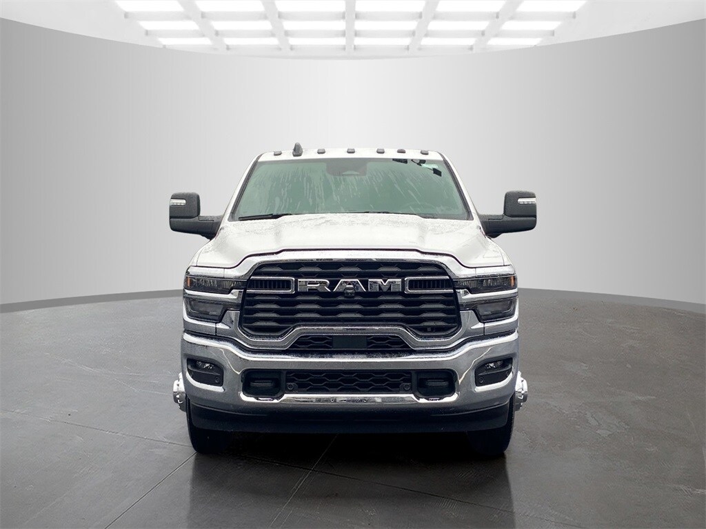 2026 Ram 3500 Big Horn photo 4
