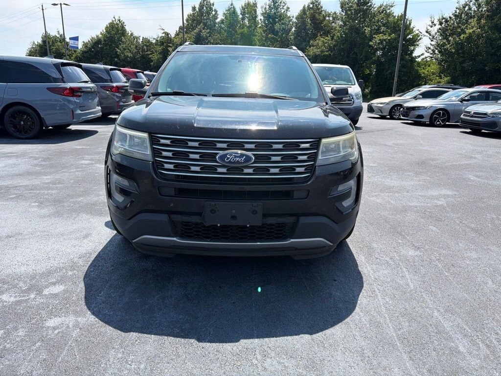 Used 2017 Ford Explorer XLT SUV