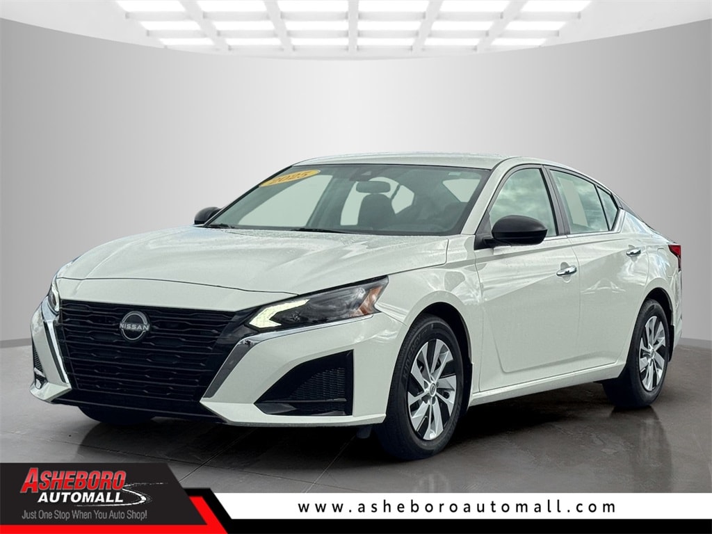 Used 2025 Nissan Altima S Sedan