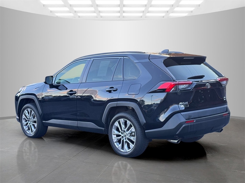 Used 2022 Toyota RAV4 XLE Premium SUV