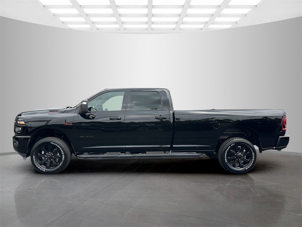 2025 Ram 2500 Big Horn photo 2