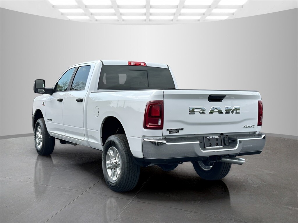 2025 Ram 2500 Big Horn photo 3