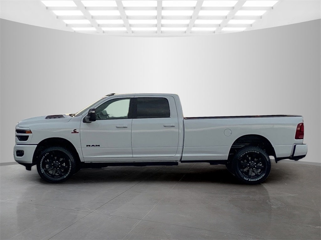 New 2026 Ram 2500 LARAMIE CREW CAB 4X4 8' BOX Pickup