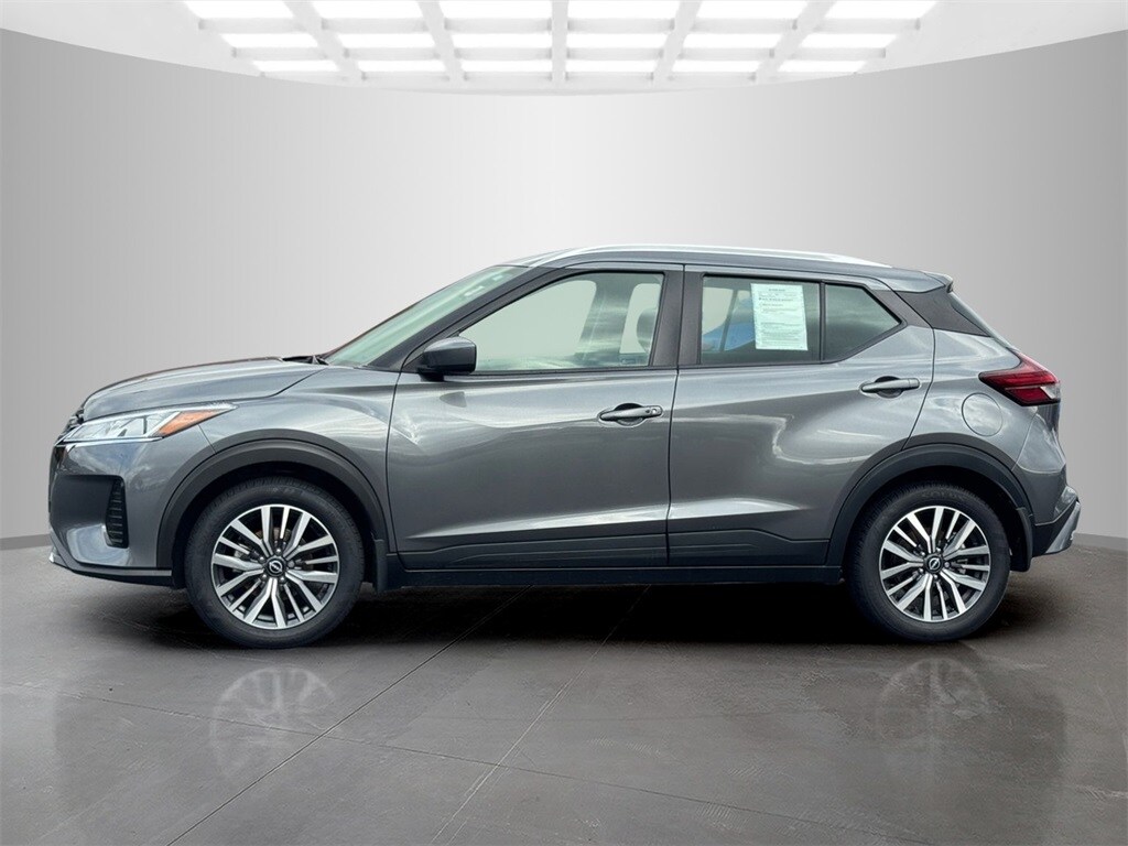 Used 2023 Nissan Kicks SV SUV