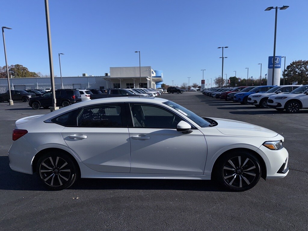 2024 Honda Civic EX photo 4