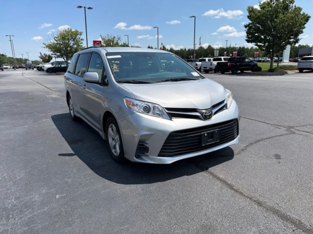 Used 2020 Toyota Sienna LE 8 Passenger Van