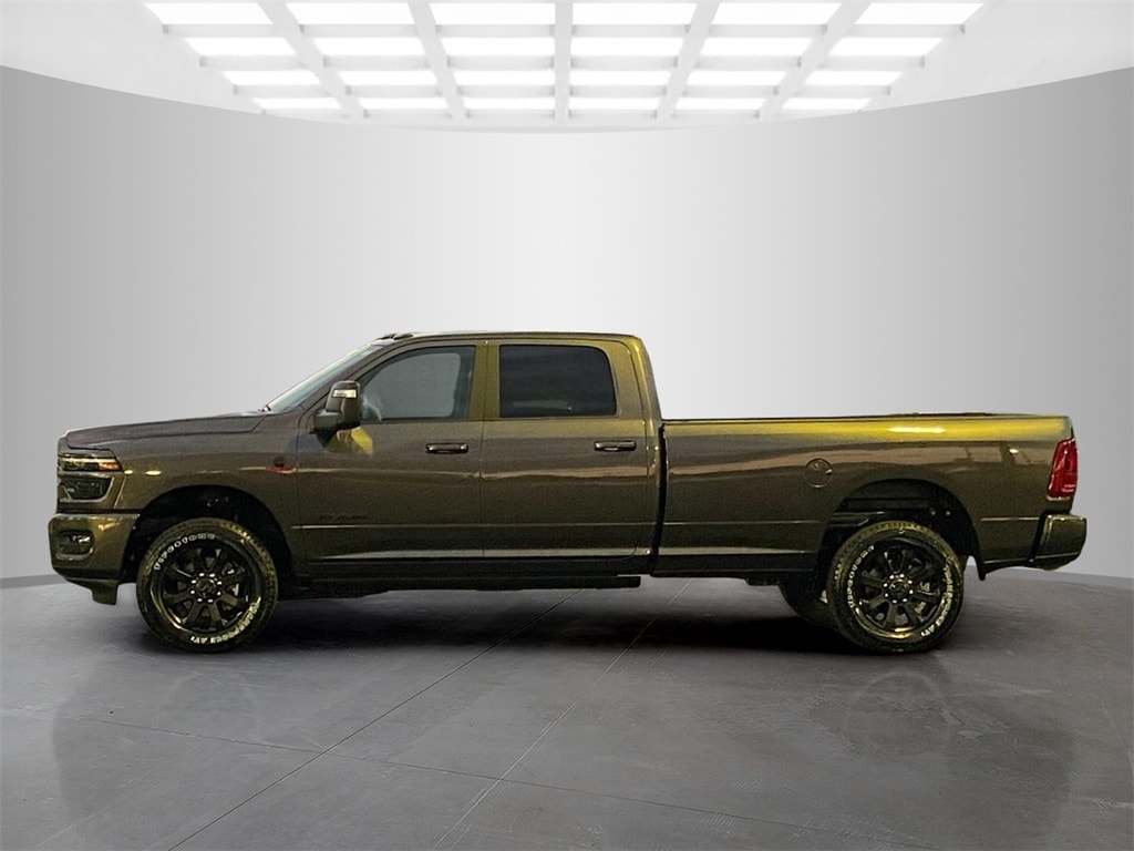New 2026 Ram 2500 LARAMIE CREW CAB 4X4 8' BOX Pickup