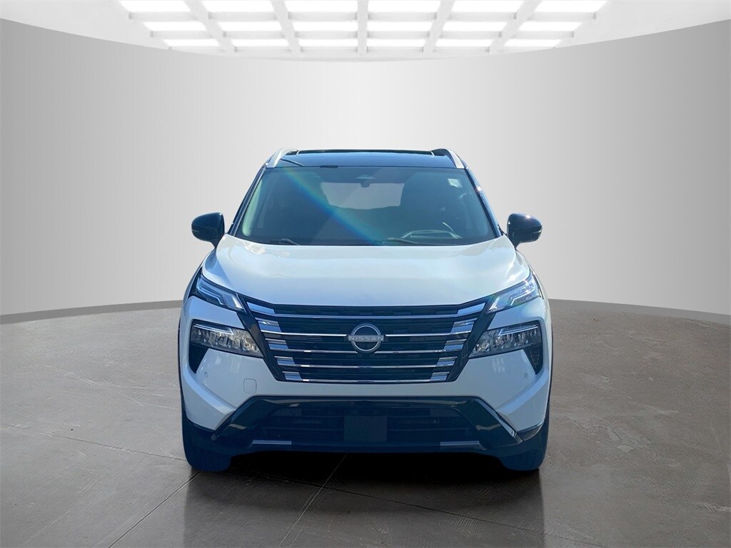2024 Nissan Rogue Platinum photo 4
