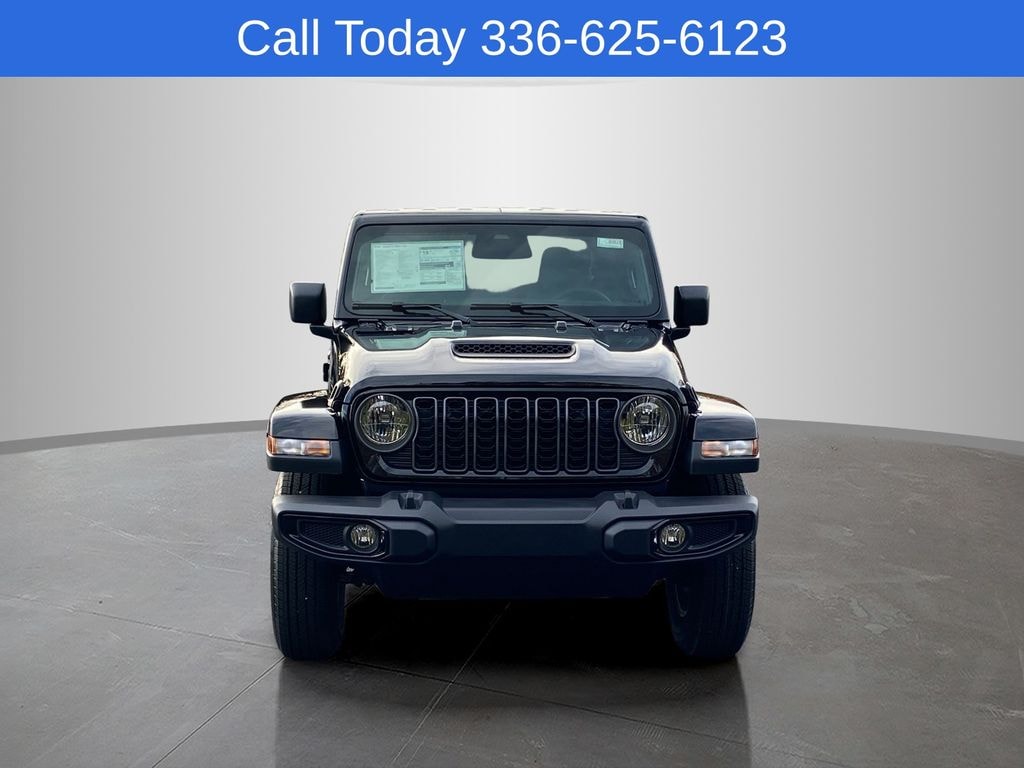 New 2026 Jeep Gladiator SPORT S 4X4 Pickup