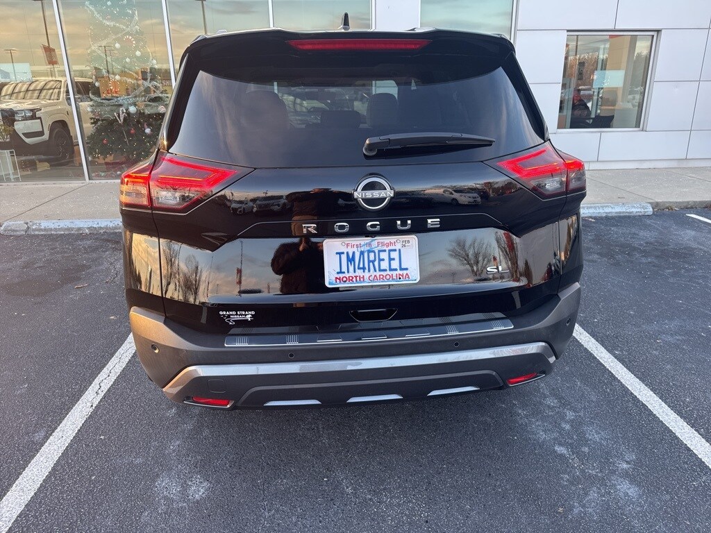 Used 2023 Nissan Rogue SL SUV