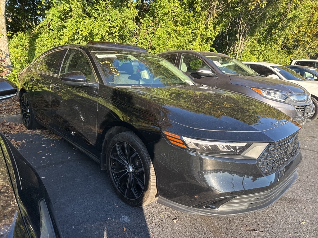 Used 2024 Honda Accord EX Sedan