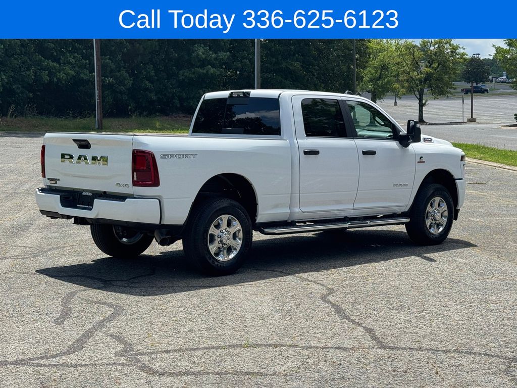 2025 RAM 2500 Big Horn - Photo 8