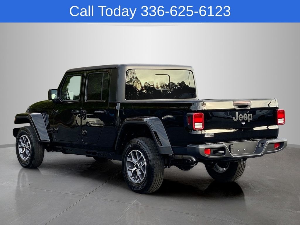 New 2026 Jeep Gladiator SPORT S 4X4 Pickup